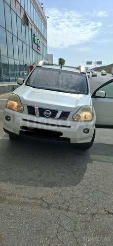Nissan X-Trail 2008, 245,000 km - 2.5 l - Bakı
