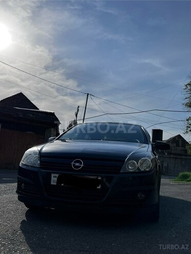 Opel Astra 2006, 398,000 km - 1.4 l - Şəki