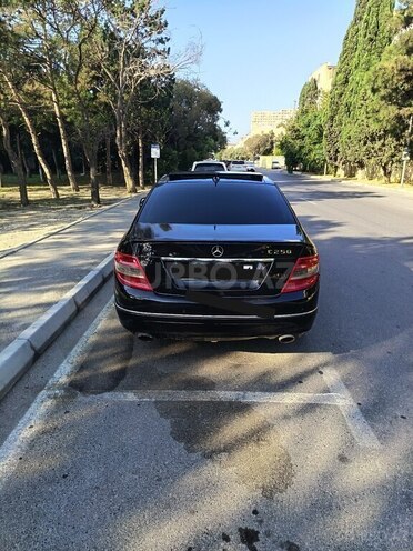 Mercedes C 250 2007, 268,500 km - 2.5 l - Bakı
