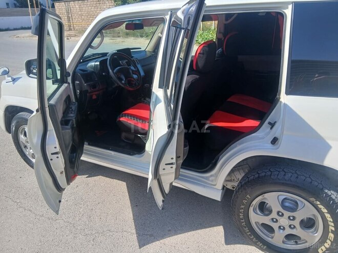Mitsubishi Pajero io 2004, 252,000 km - 2.0 л - Bakı