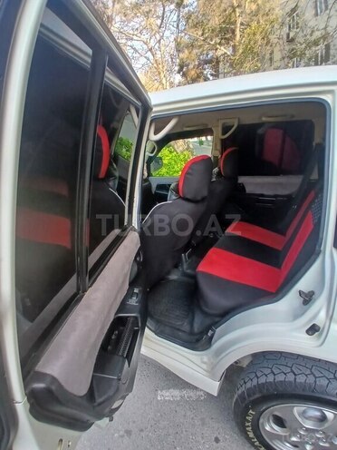 Mitsubishi Pajero io 2004, 252,000 km - 2.0 л - Bakı