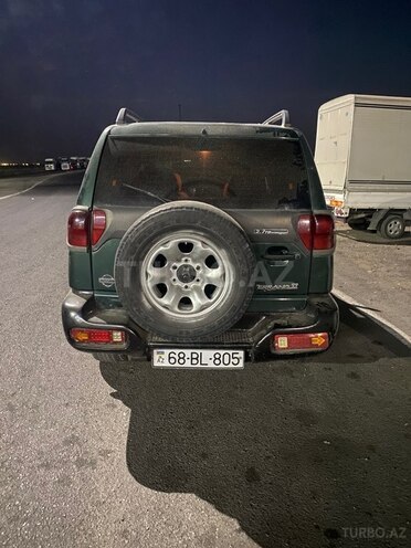 Nissan  2002, 180,000 km - 2.7 l - Şərur