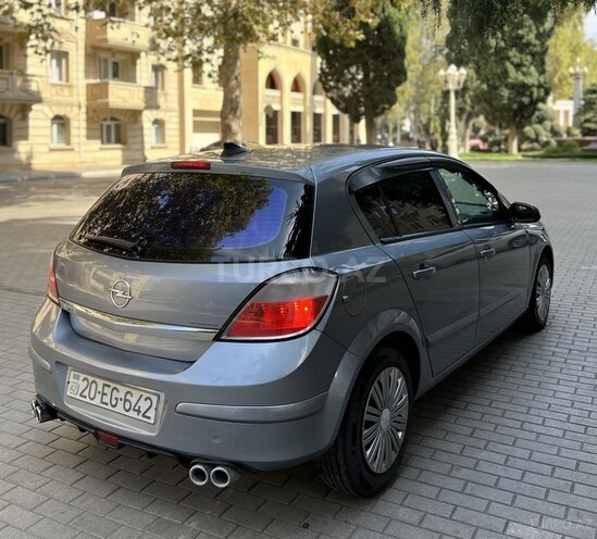 Opel Astra 2006, 296,000 km - 1.4 l - Gəncə