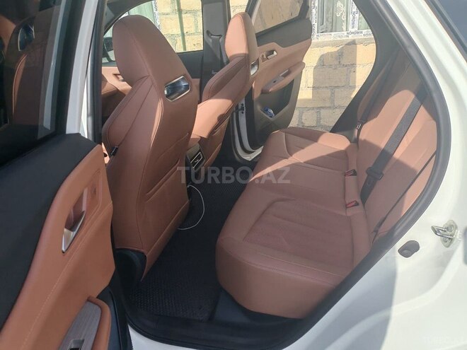 Changan  2025, 10,200 km - 1.5 l - Bakı