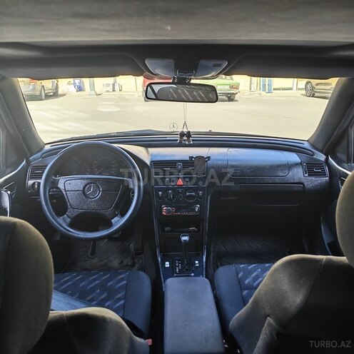 Mercedes C 200 1999, 517,116 km - 2.2 l - Şamaxı
