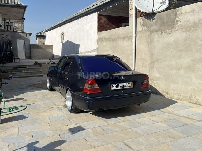Mercedes C 220 1995, 350,000 km - 2.2 l - Bakı