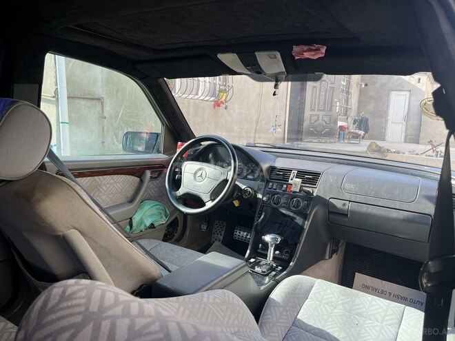 Mercedes C 220 1995, 350,000 km - 2.2 l - Bakı