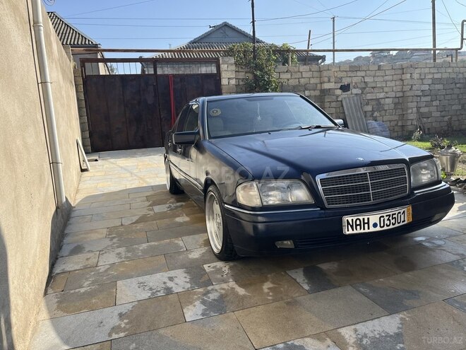 Mercedes C 220 1995, 350,000 km - 2.2 l - Bakı