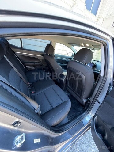 Hyundai Elantra 2018, 247,704 km - 2.0 л - Bakı
