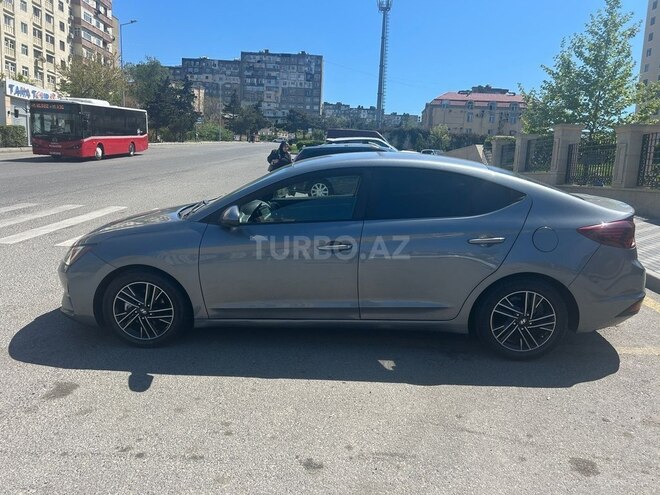 Hyundai Elantra 2018, 247,704 km - 2.0 л - Bakı