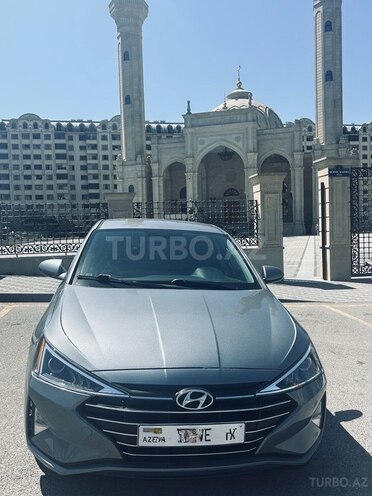 Hyundai Elantra 2018, 247,704 km - 2.0 л - Bakı