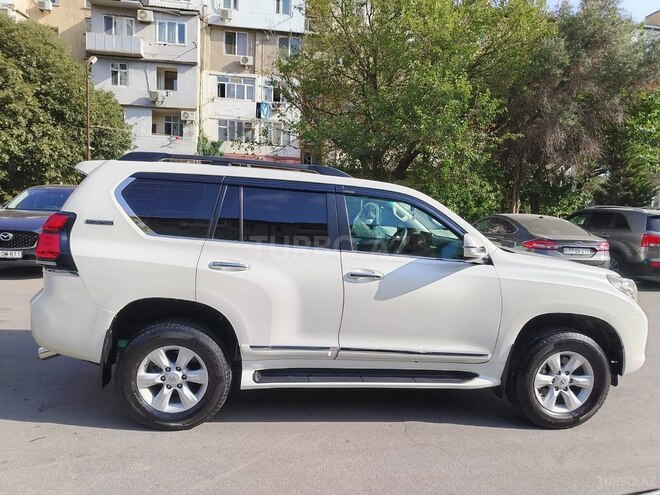 Toyota Land Cruiser Prado 2010, 254,000 km - 2.7 л - Bakı