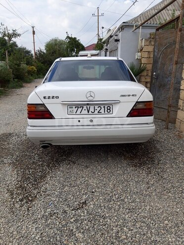 Mercedes 220 E 1994, 355,000 km - 2.2 l - Bakı