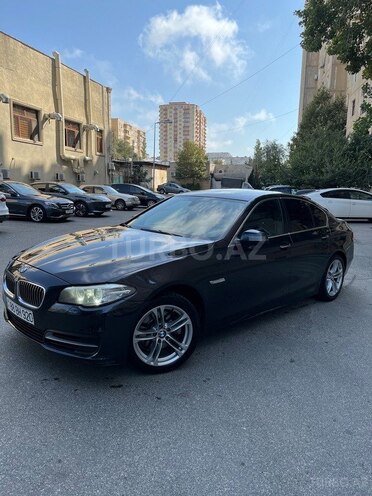 BMW 528 2013, 320,000 km - 2.0 l - Bakı