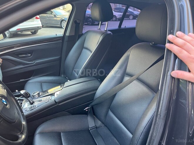 BMW 528 2013, 320,000 km - 2.0 l - Bakı