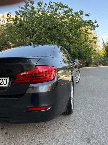 BMW 528 2013, 320,000 km - 2.0 l - Bakı