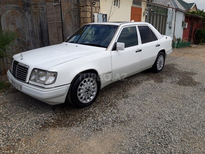 Mercedes 220 E 1994, 355,000 km - 2.2 l - Bakı