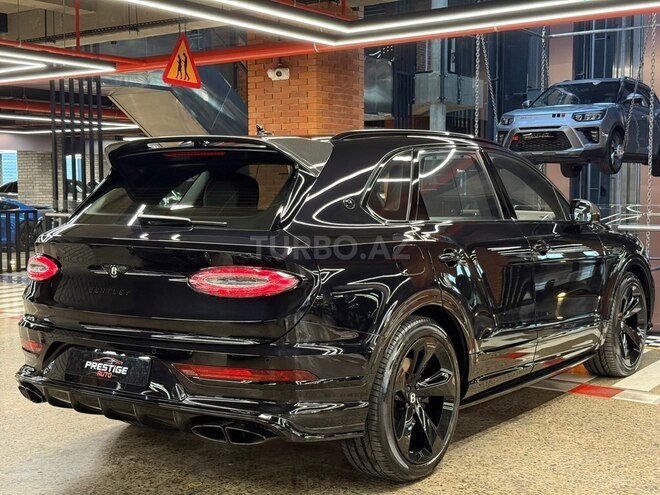 Bentley Bentayga 2023, 10,000 km - 4.0 l - Bakı