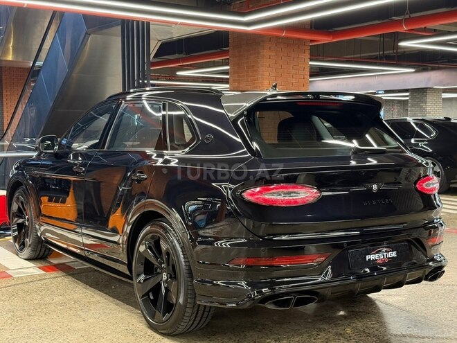 Bentley Bentayga 2023, 10,000 km - 4.0 l - Bakı