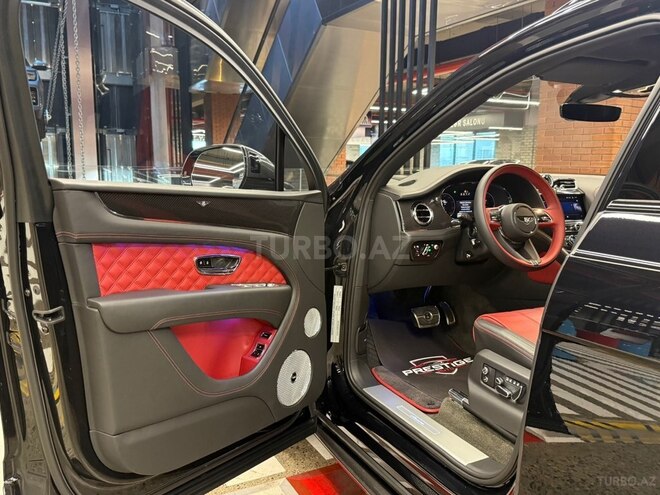 Bentley Bentayga 2023, 10,000 km - 4.0 l - Bakı