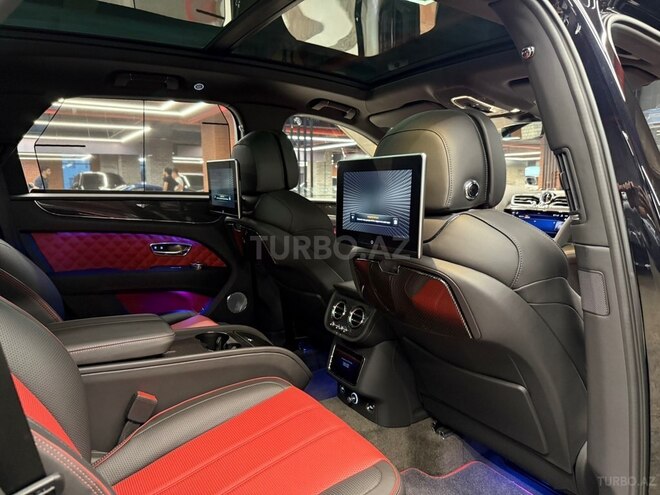 Bentley Bentayga 2023, 10,000 km - 4.0 l - Bakı