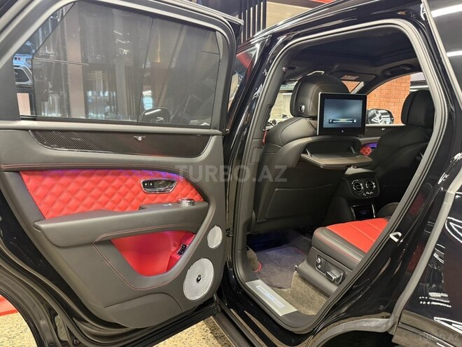 Bentley Bentayga 2023, 10,000 km - 4.0 l - Bakı