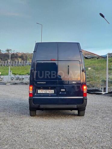 Ford Transit 2011, 269,000 km - 2.2 l - Quba