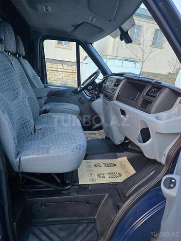 Ford Transit 2011, 269,000 km - 2.2 l - Quba