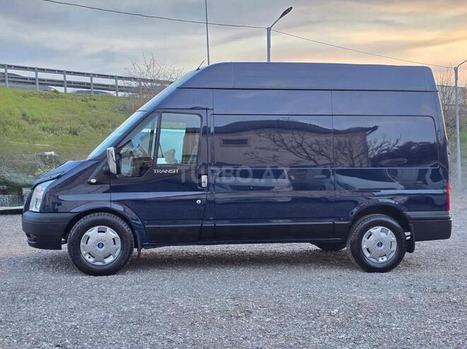 Ford Transit 2011, 269,000 km - 2.2 l - Quba