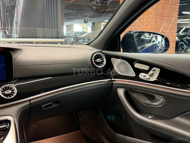 Mercedes  2019, 46,000 km - 3.0 l - Bakı