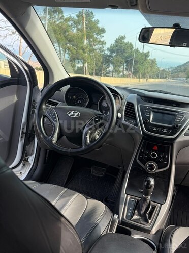 Hyundai Elantra 2015, 144,841 km - 1.8 l - Bakı