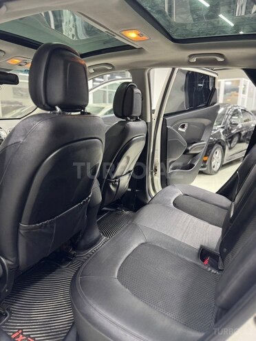 Hyundai ix35 2013, 255,000 km - 2.0 л - Bakı