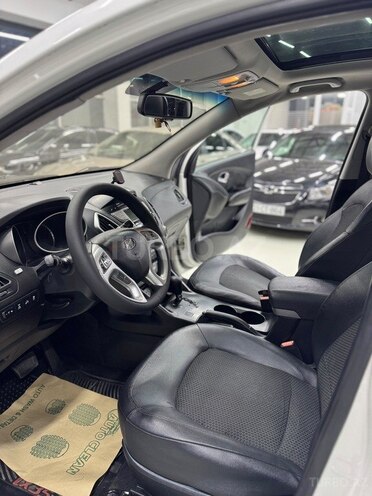 Hyundai ix35 2013, 255,000 km - 2.0 л - Bakı