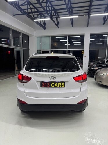 Hyundai ix35 2013, 255,000 km - 2.0 л - Bakı