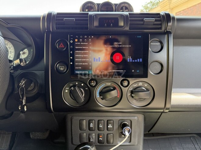 Toyota FJ Cruiser 2008, 279,000 km - 4.0 л - Sumqayıt