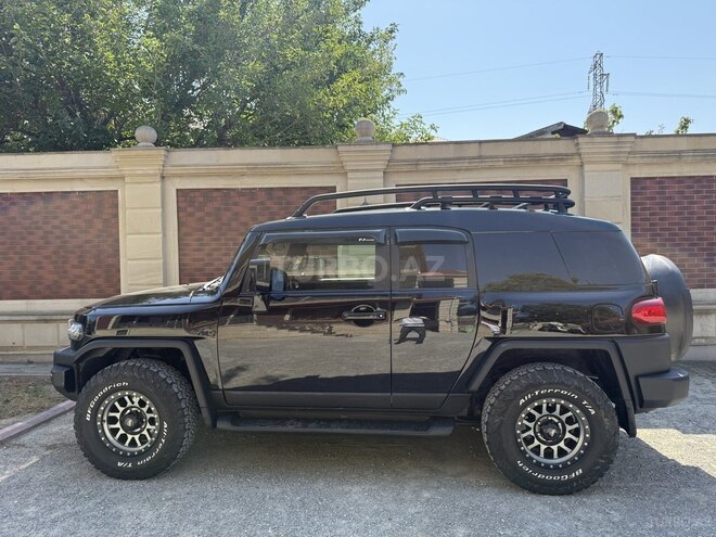 Toyota FJ Cruiser 2008, 279,000 km - 4.0 л - Sumqayıt