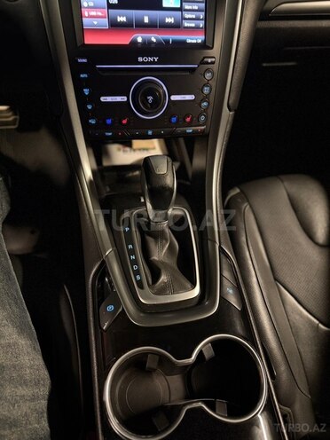 Ford Fusion (North America) 2015, 178,000 km - 2.0 l - Gəncə