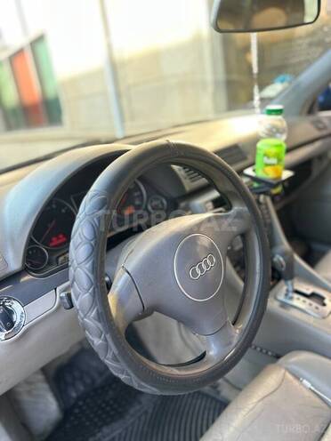 Audi A4 2004, 400,000 km - 1.8 l - Bakı