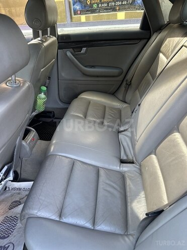 Audi A4 2004, 400,000 km - 1.8 l - Bakı