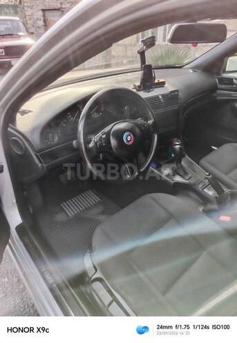 BMW 525 2001, 312,000 km - 2.5 l - Zaqatala