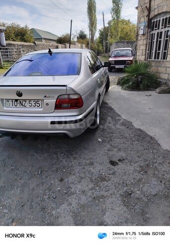 BMW 525 2001, 312,000 km - 2.5 l - Zaqatala