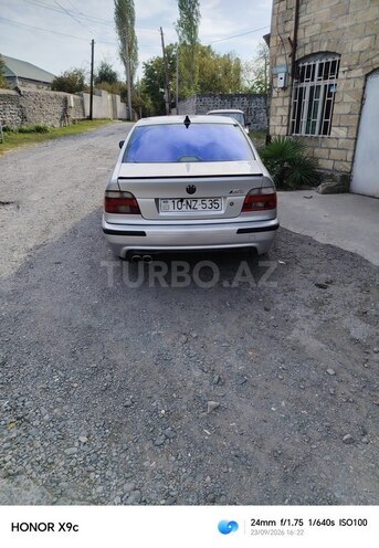 BMW 525 2001, 312,000 km - 2.5 l - Zaqatala