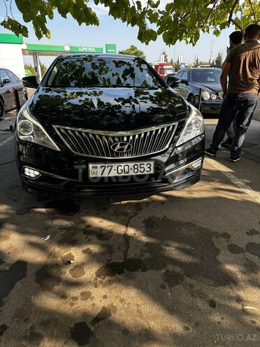 Hyundai Grandeur 2015, 409,000 km - 2.2 l - Yevlax
