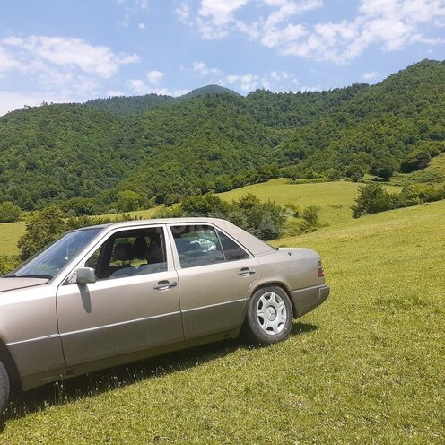 Mercedes 230 E 1989, 255,000 km - 2.3 l - Bakı