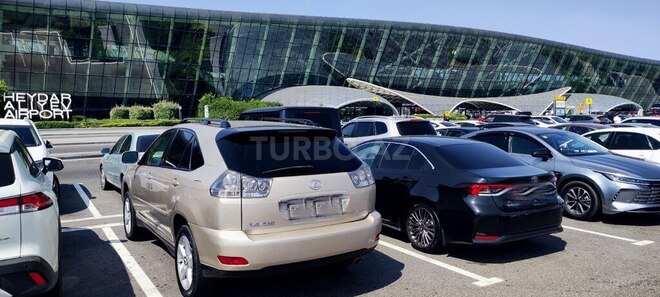 Lexus RX 300 2005, 315,000 km - 3.0 l - Quba