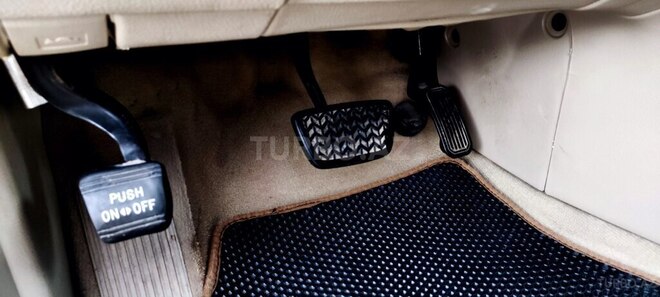 Lexus RX 300 2005, 315,000 km - 3.0 l - Quba