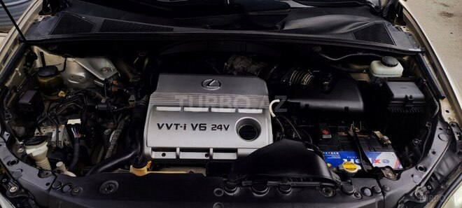 Lexus RX 300 2005, 315,000 km - 3.0 l - Quba