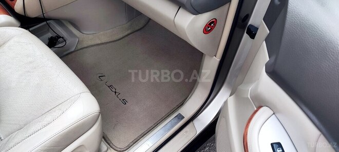 Lexus RX 300 2005, 315,000 km - 3.0 l - Quba