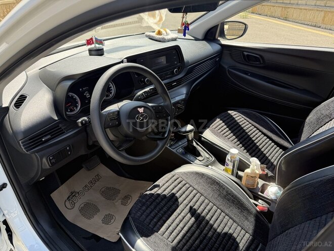 Hyundai i20 2023, 32,000 km - 1.0 л - Bakı