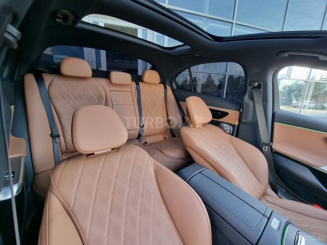 Mercedes E 350 e 2025, 3,000 km - 2.0 l - Bakı